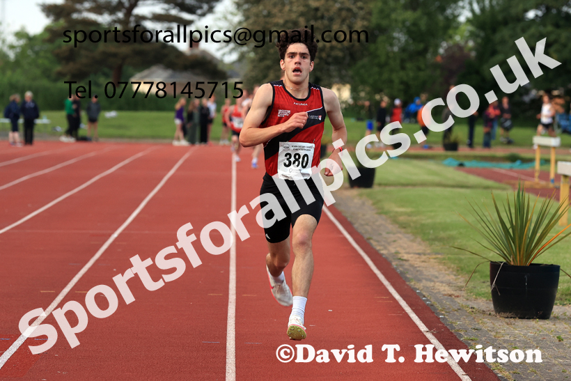 3000 metres, 2026 NEGP 2, Monkton Stadium, Wednesday, May 27th. Photo: David T. Hewitson/Sports for All Pics